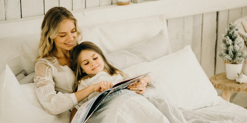 8 Reasons why you should read to your child